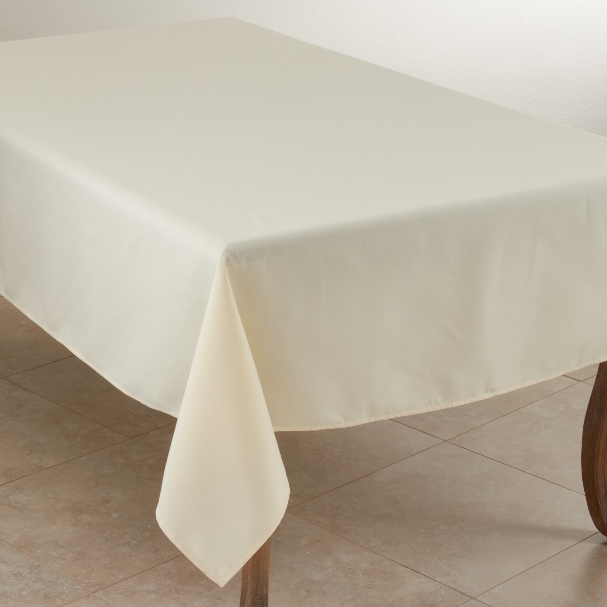 Picture of Saro Lifestyle 321.I6584B 65 x 84 in. Casual Design Everyday Tablecloth, Ivory