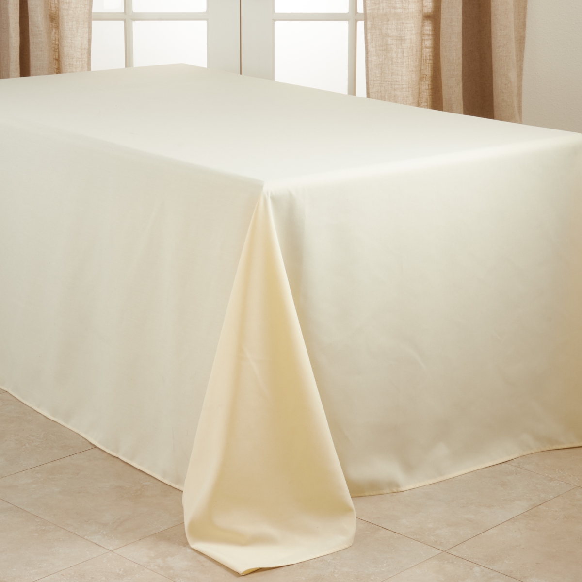 Picture of Saro Lifestyle 321.I90120B 90 x 120 in. Casual Design Everyday Tablecloth, Ivory
