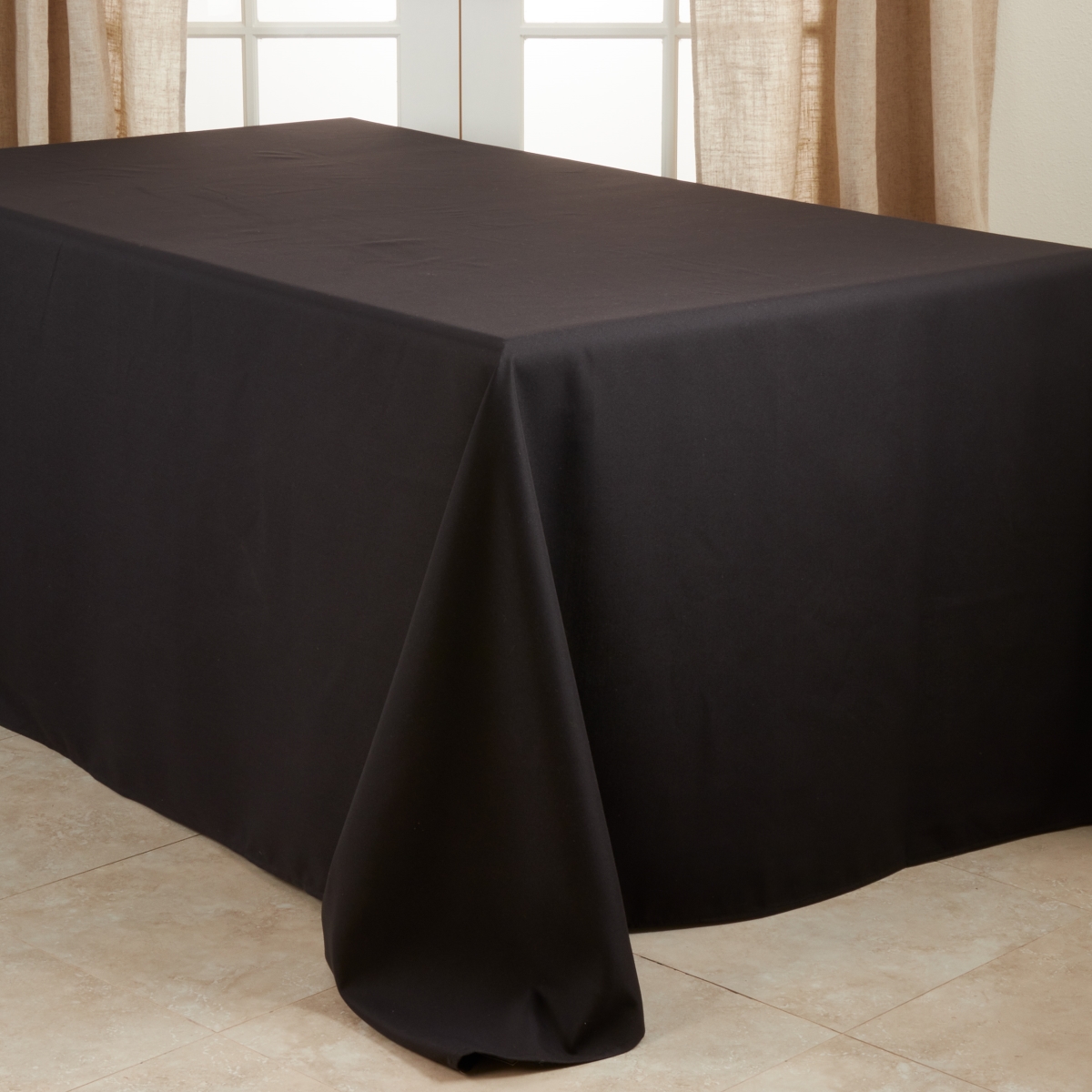 Picture of Saro Lifestyle 321.BK90132B 90 x 132 in. Casual Design Everyday Tablecloth, Black