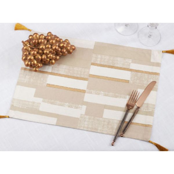 Picture of Saro Lifestyle 108.GL1319B 13 x 19 in. Geometric Foil Print Placemats, Gold - Set of 4