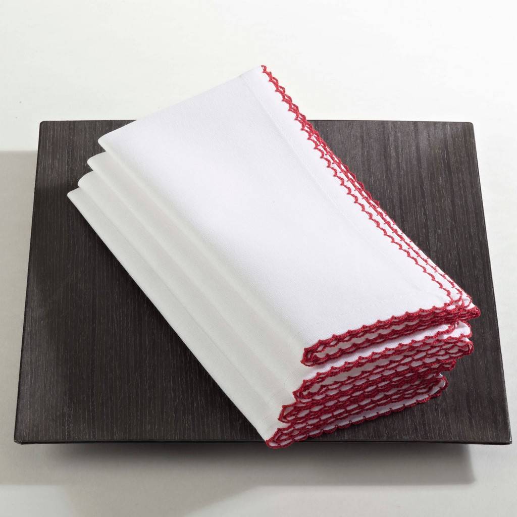 18 x 18 in. Sqaure Whip Stitched Table Napkins, Red - Set of 4