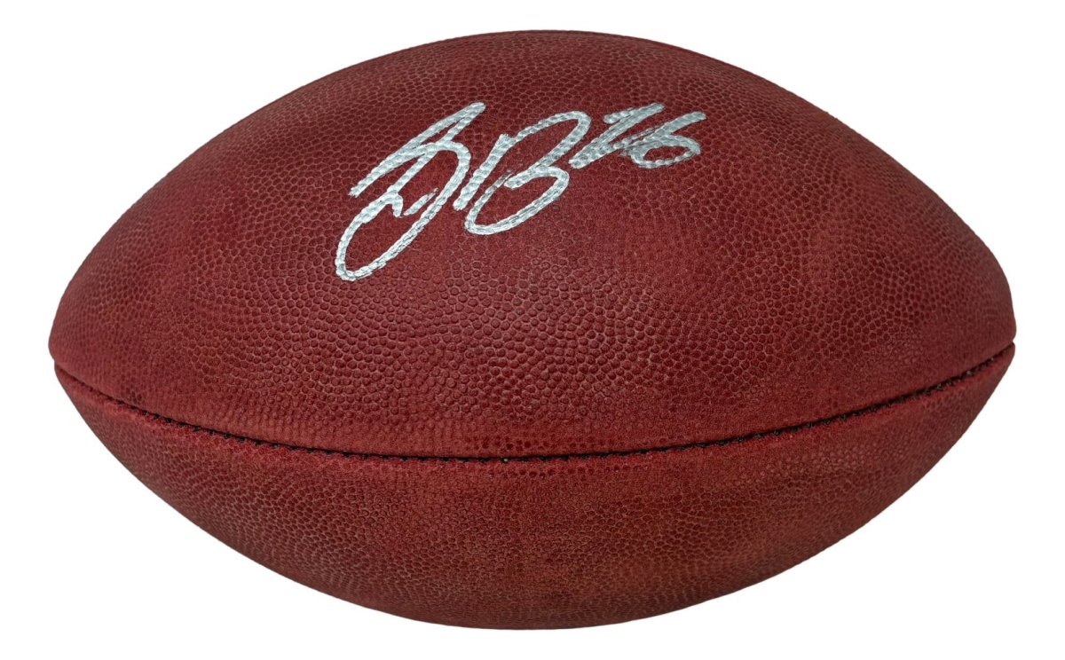 59083 Saquon Barkley Signed Philadelphia Eagles Duke Logo Football PSA & DNA