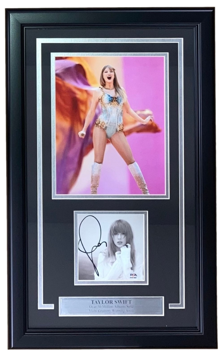 55853 Taylor Swift Signed Framed TTPD CD Insert with 8 x 10 in. Photo PSA & DNA