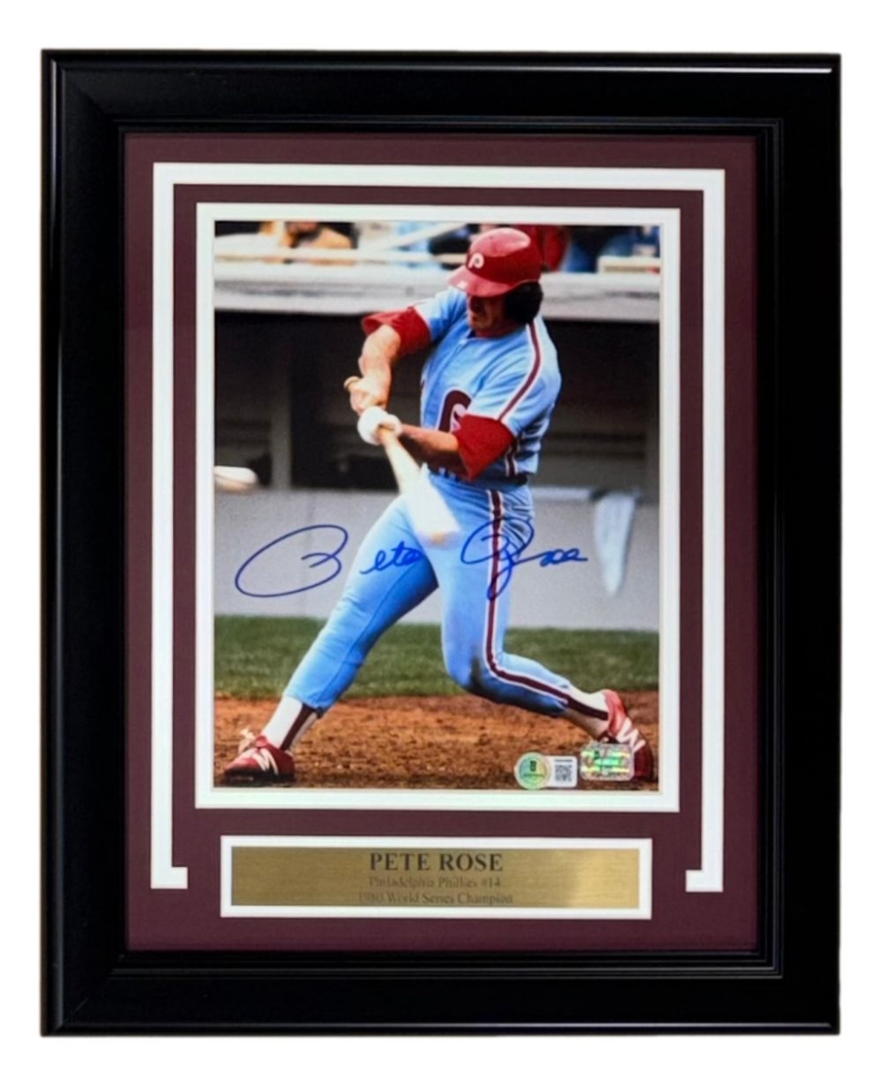 61835 Pete Rose Signed Framed 8 x 10 in. Philadelphia Phillies Photo BAS