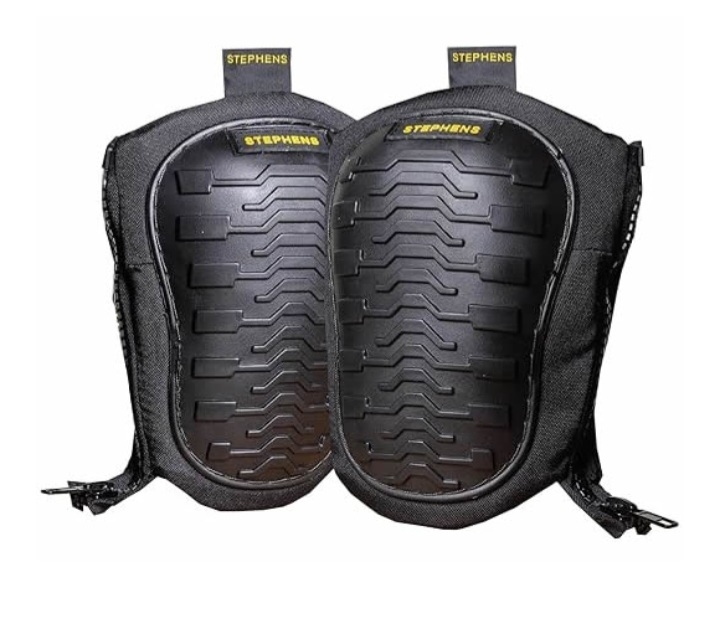 GS1000BB Black on Black Knee Pads