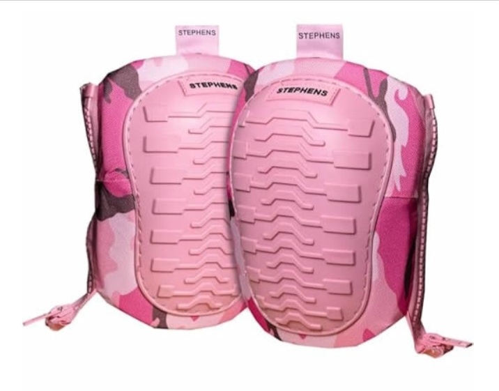 Pink Camo Knee Pads