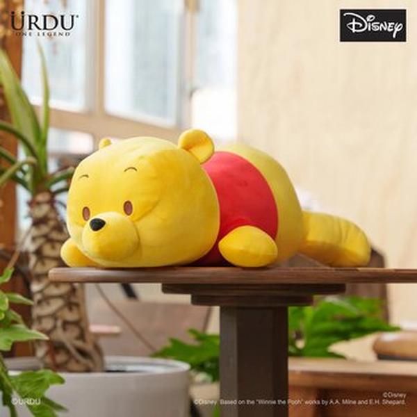 Picture of Urdu 300536 59 x 40 x 20 cm Huggies Series Toy - Winnie the Pooh