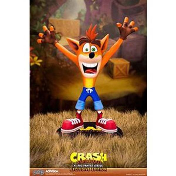 Picture of First 4 Figures 297486 22.8 x 20 x 13 cm Crash Bandicoot - Standard Edition