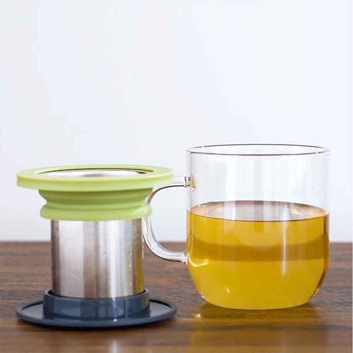 Picture of PO 329388 350 ml Ming Infuser Glass Mug - Olive Green