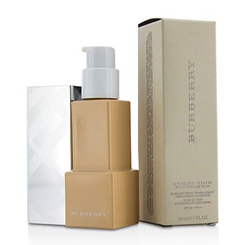 Picture of Burberry 216171 30 ml Bright Glow Flawless White Translucency Brightening Foundation SPF 30, No.32 Honey