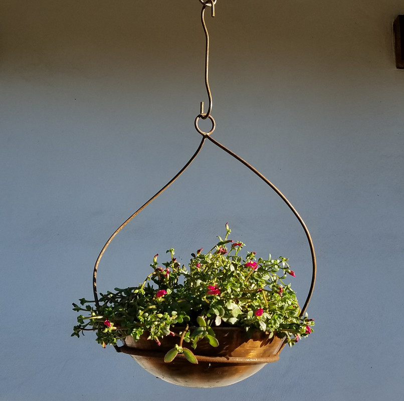 Twist Copper Burn Planter