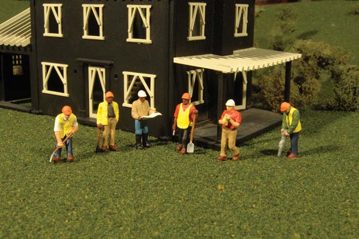 Picture of Bachmann BAC33166 O Civil Engineers&#44; Pack of 6
