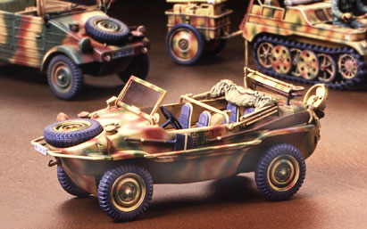 TAM-32506 1 by 48 Schwimmwagen Type 166 Amphibious Vehicle
