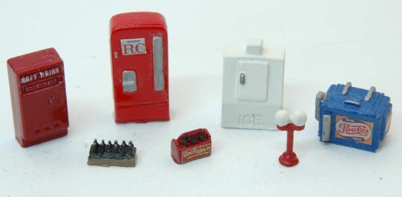 JLI-347 HO Vending Machine Detail Set - Pack of 17