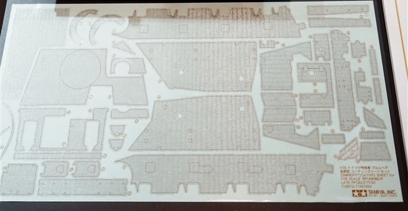 TAM-12673 1 by 35 Bru mmbar Late Production Zimmerit Coating Sheet