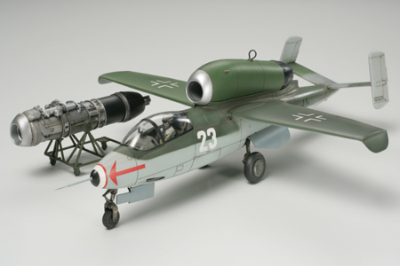 TAM-61097 1 by 48 He162A2 Salamander Fighter