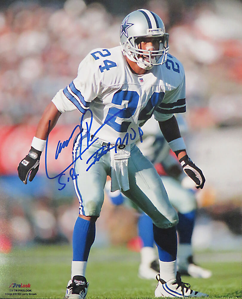 BRO08P343 Larry Brown Signed Dallas Cowboys Action 8 x 10 in. Photo with SB XXX MVP - Schwartz Authentic -  Schwartz Sports Memorabilia