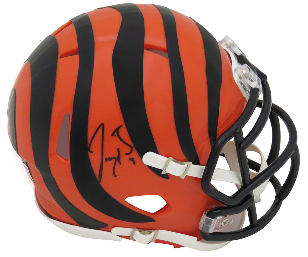 BURMIN317 Joe Burrow Signed Bengals Riddell Speed Mini Helmet with Fanatics