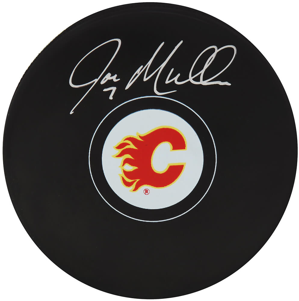 MULPUC401 Joe Mullen Signed Calgary Flames Logo Hockey Puck