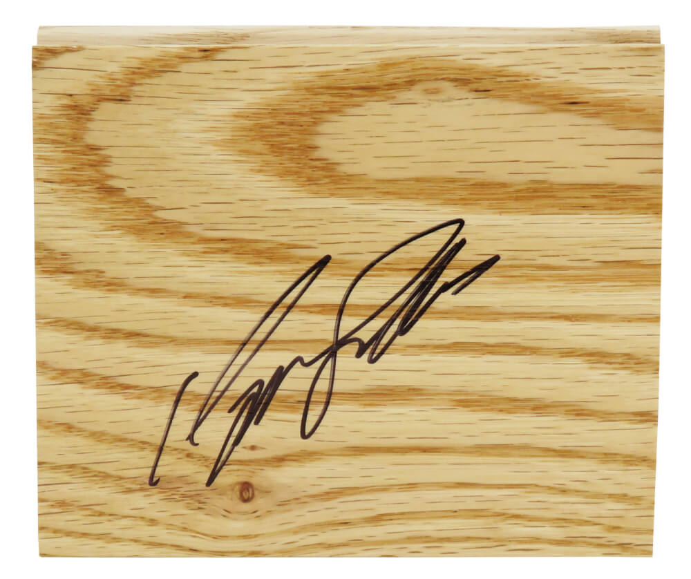 WILFLO201 5 x 6 in. Dominique Wilkins Signed Floor Piece
