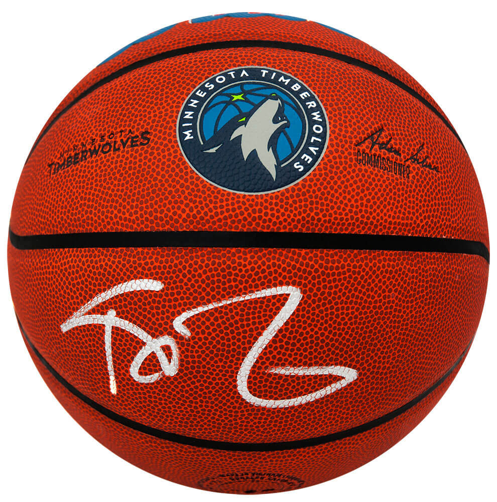 GARBSK205 Kevin Garnett Signed Wilson Minnesota Timberwolves Logo Full Size NBA Basketball -  Schwartz Sports Memorabilia
