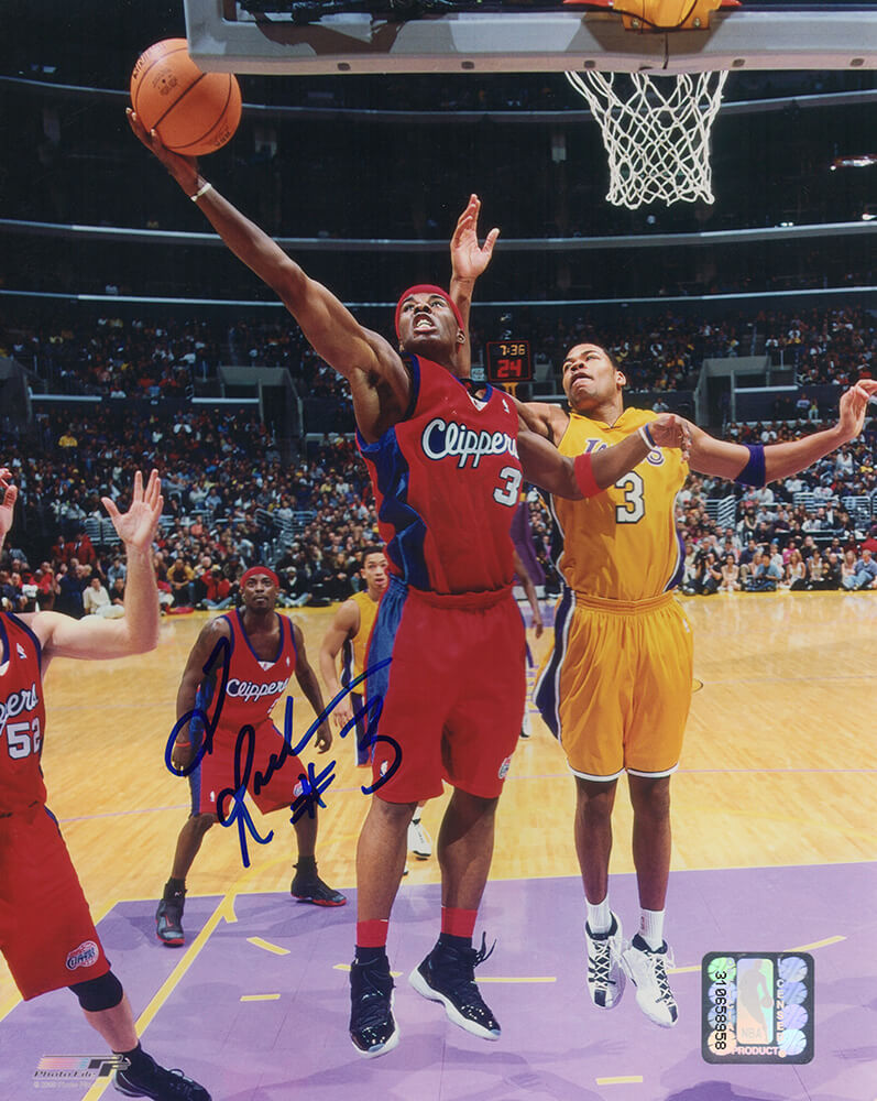 Picture of Schwartz Sports Memorabilia RIC08P200 Quentin Richardson Signed Clippers Lay Up vs Lakers 8 x 10 in. Photo