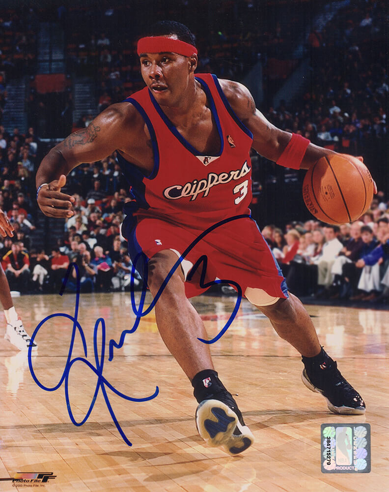 Picture of Schwartz Sports Memorabilia RIC08P201 Quentin Richardson Signed Clippers Red Jersey Dribbling 8 x 10 in. Photo