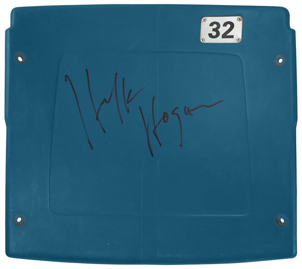 HOGSTB507 Hulk Hogan Signed Detroit Silverdome Stadium of Wrestle Mania III Blue Stadium Seatback