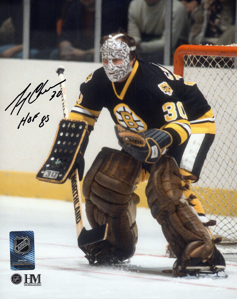 Picture of Schwartz Sports Memorabilia CHE08P424 8 x 10 in. Gerry Cheevers Signed Boston Bruins Goalie Jersey Action Photo with HOF 85&#44; Black