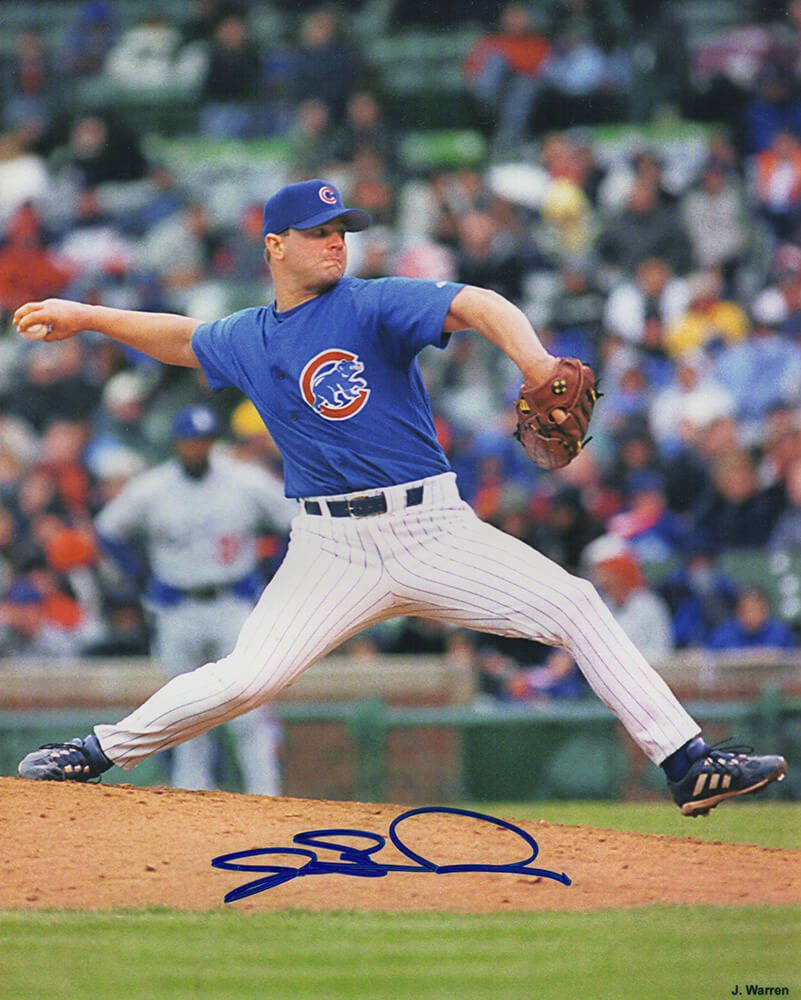Picture of Schwartz Sports Memorabilia BOR08P112 8 x 10 in. Joe Borowski Signed Chicago Cubs Jersey Pitching Photo&#44; Blue