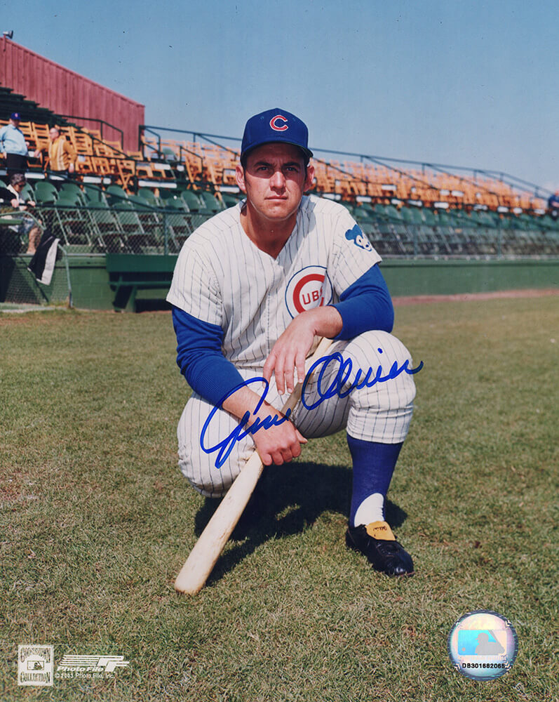 Picture of Schwartz Sports Memorabilia OLI08P120 8 x 10 in. Gene Oliver Signed Chicago Cubs Kneel Pose with Bat Photo