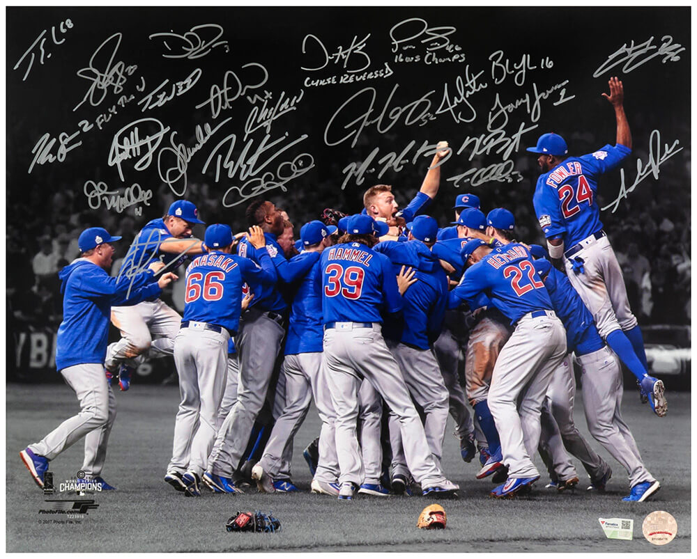CUB16P190 16 x 20 in. 2016 Chicago Cubs Team Signed Chicago Cubs 2016 World Series Celebration Spotlight Photo 24 Sigs
