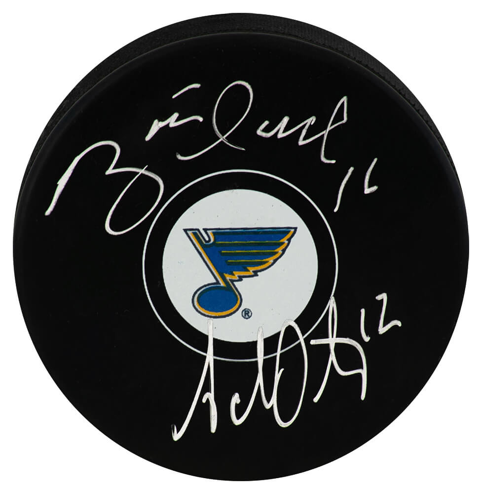 OATPUC409 Brett Hull & Adam Oates Dual Signed St. Louis Blues Logo Hockey Puck