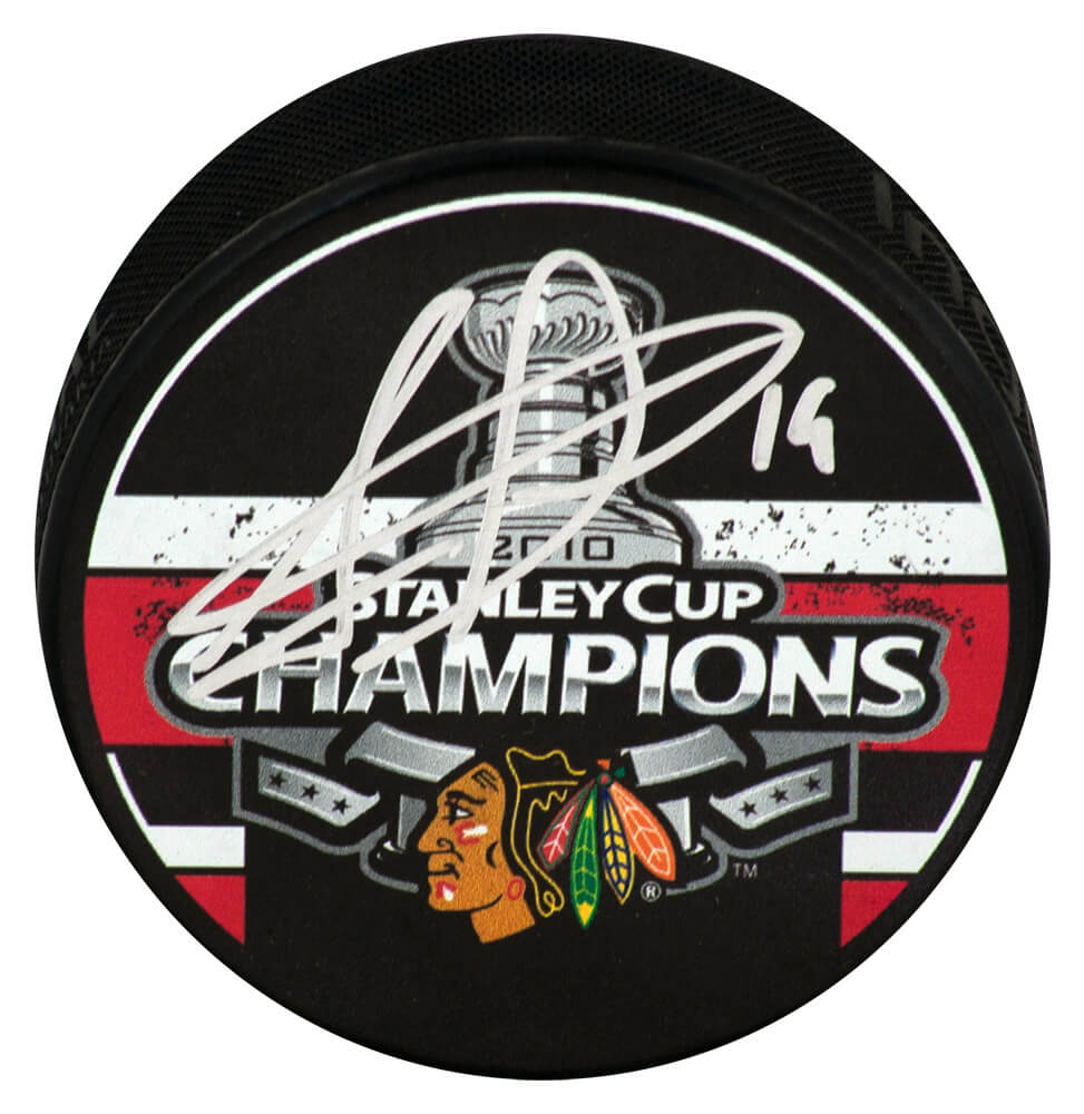 TOEPUC404 Jonathan Toews Signed Chicago Blackhawks 2010 Stanley Cup Champs Logo Hockey Puck