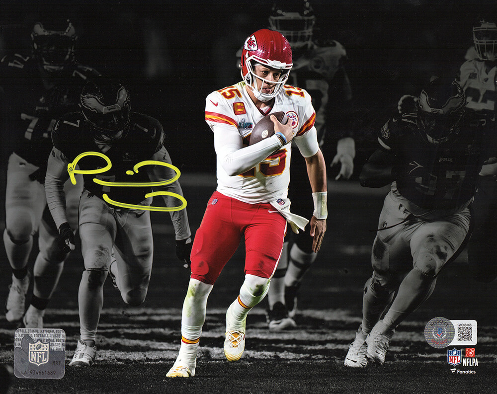 MAH08P302 8 x 10 in. Patrick Mahomes Signed Kansas City Chiefs Running with Football Spotlight Photo Beckett