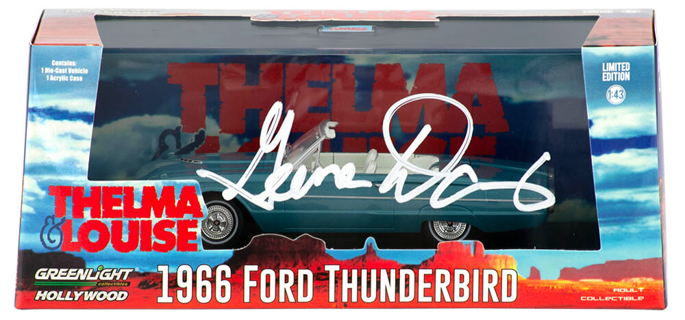 DAVOTH500 Geena Davis Signed Thelma & Louise Greenlight 1966 Ford Thunderbird 1-43 Scale Car