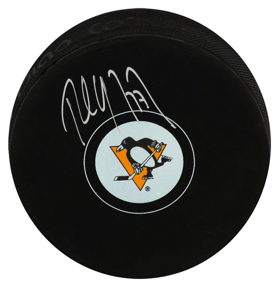 COFPUC409 Paul Coffey Signed Pittsburgh Penguins Team Logo Hockey Puck