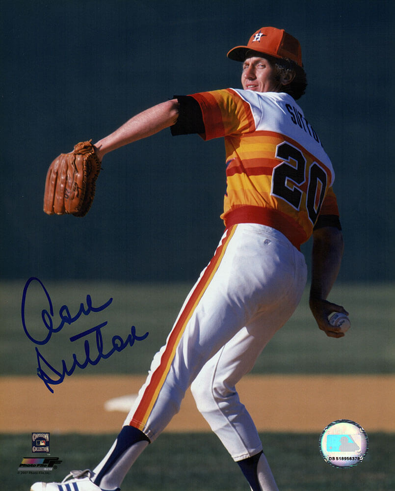 SUT08P115TW 8 x 10 in. Don Sutton Signed Houston Astros Pitching Photo