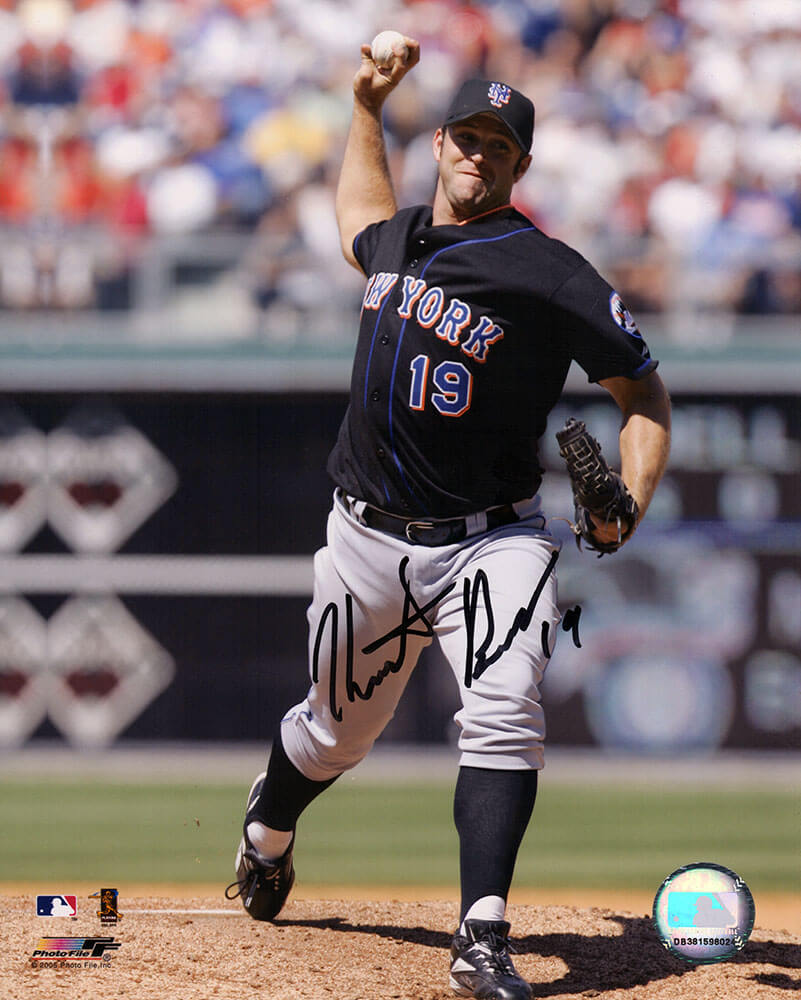 BEL08P110TW 8 x 10 in. Heath Bell Signed   York Mets Pitching Photo