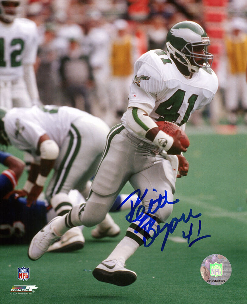 BYA08P302 8 x 10 in. Keith Byars Signed Philadelphia Eagles White Jersey Action Photo