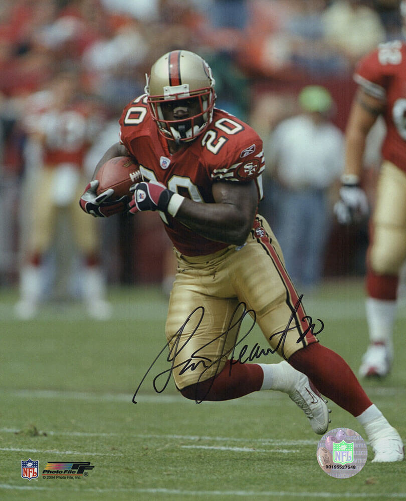HEA08P301 8 x 10 in. Garrison Hearst Signed San Francisco 49ers Red Jersey Action Photo