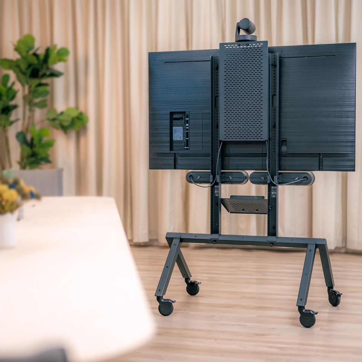 H715-BG AV Cart for Logitech Rally Plus