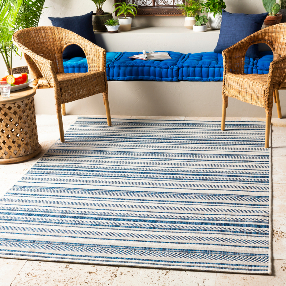EAG2337-679 6 ft. 7 in. x 9 ft. Eagean Machine Woven Rug, Navy, Denim & White