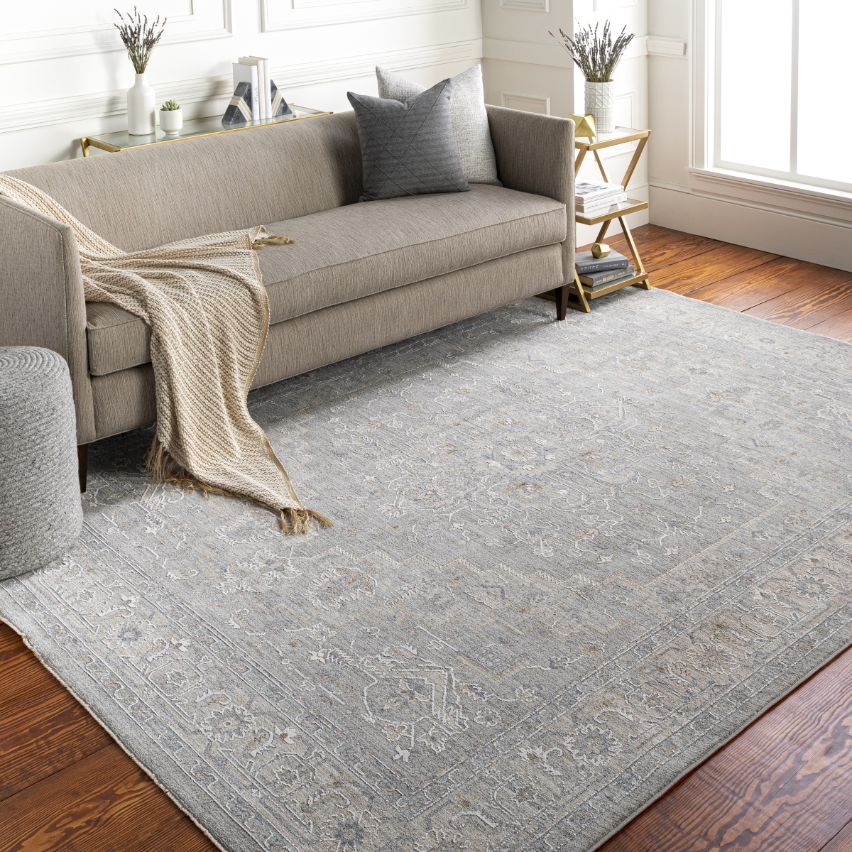 AVT2301-23 2 x 3 ft. Avant Garde AVT-2301 Area Rug, Light Gray & Medium Gray