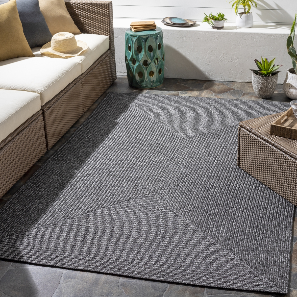 CPK2301-23 2 x 3 ft. Chesapeake Bay CPK-2301 Rectangle Area Rug, Black