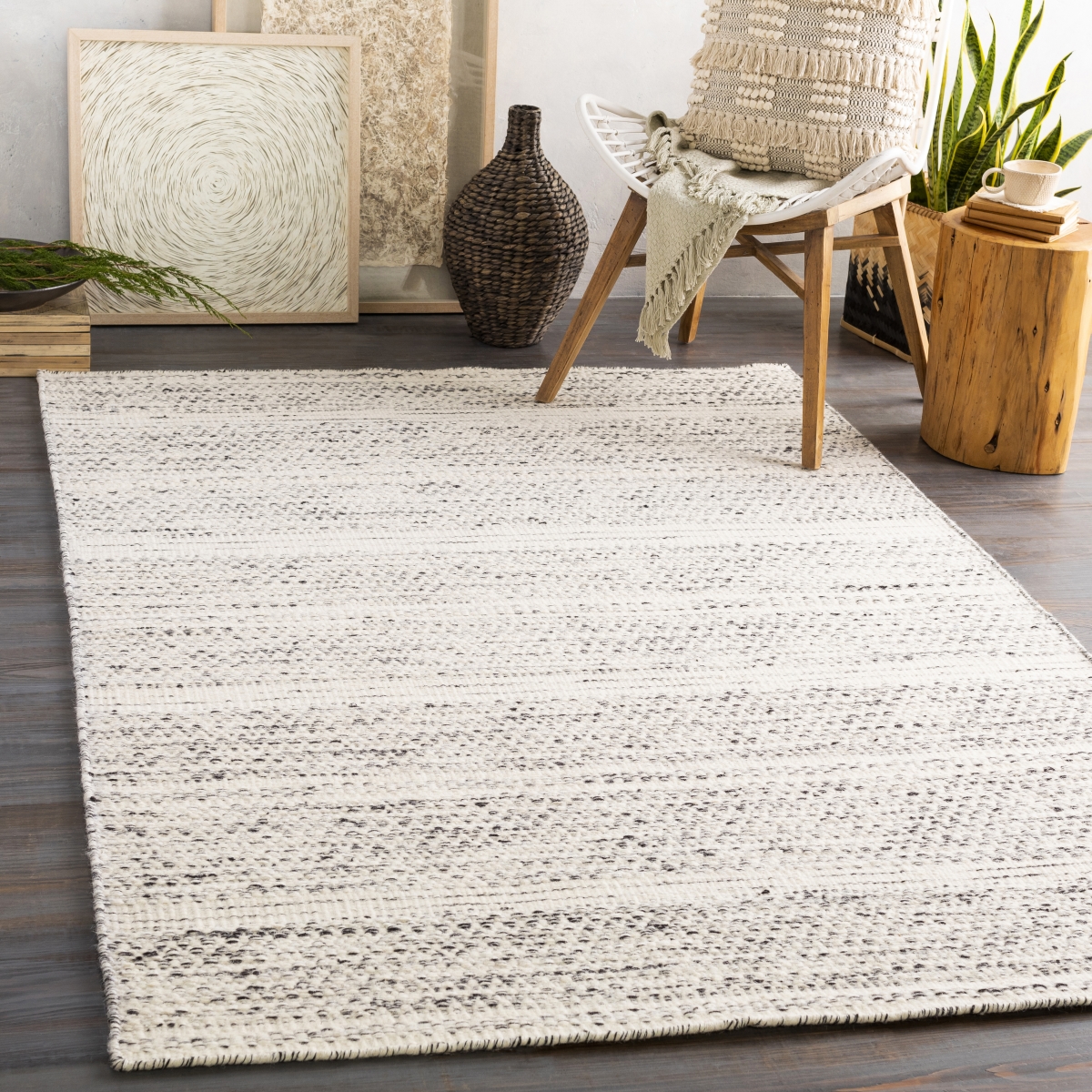 MDI2300-8SQ 8 ft. Mardin Square Hand Knotted Rug, Cream & Black