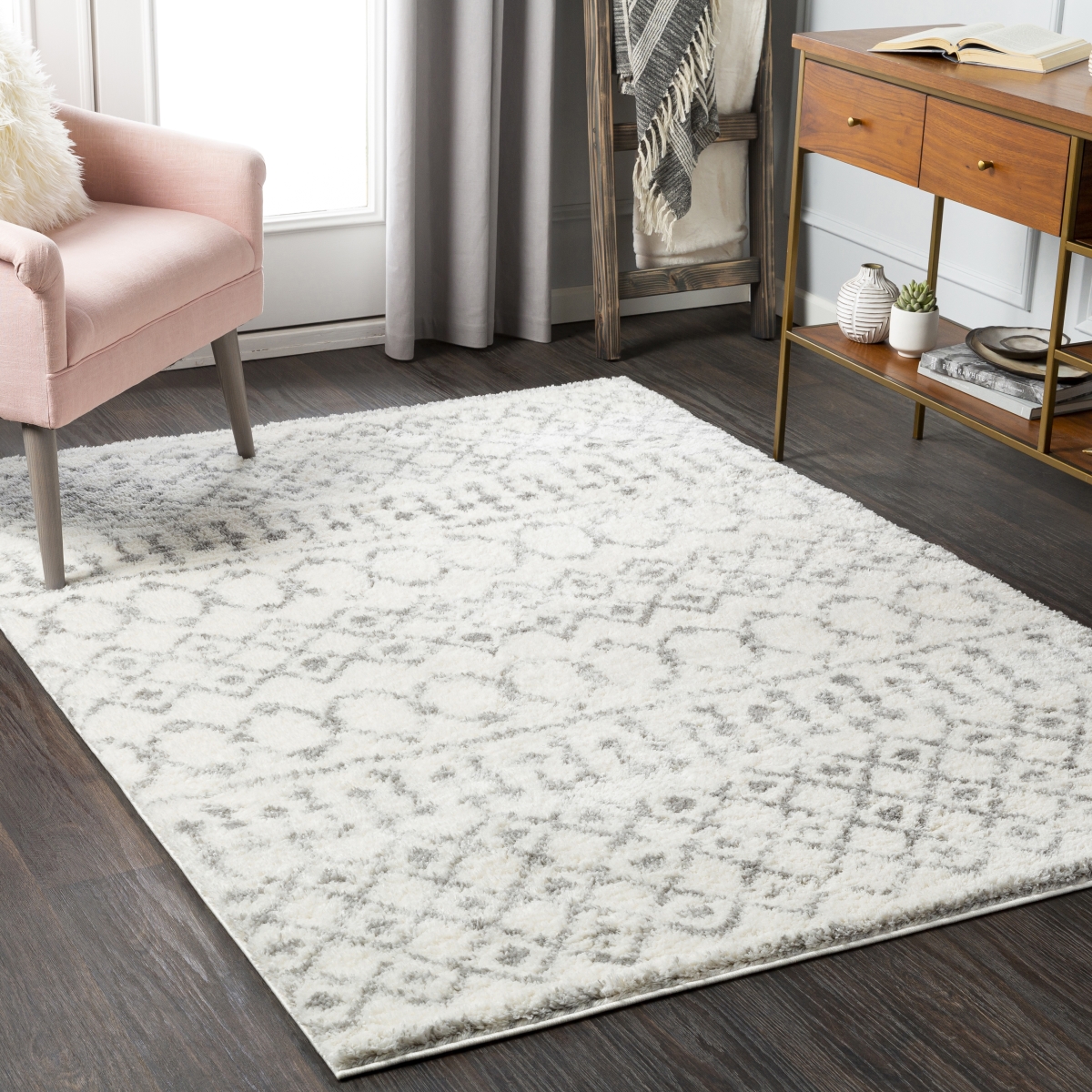 ALH2302-5373 5 ft. 3 in. x 7 ft. 3 in. Aliyah Shag Machine Woven Rectangle Rug