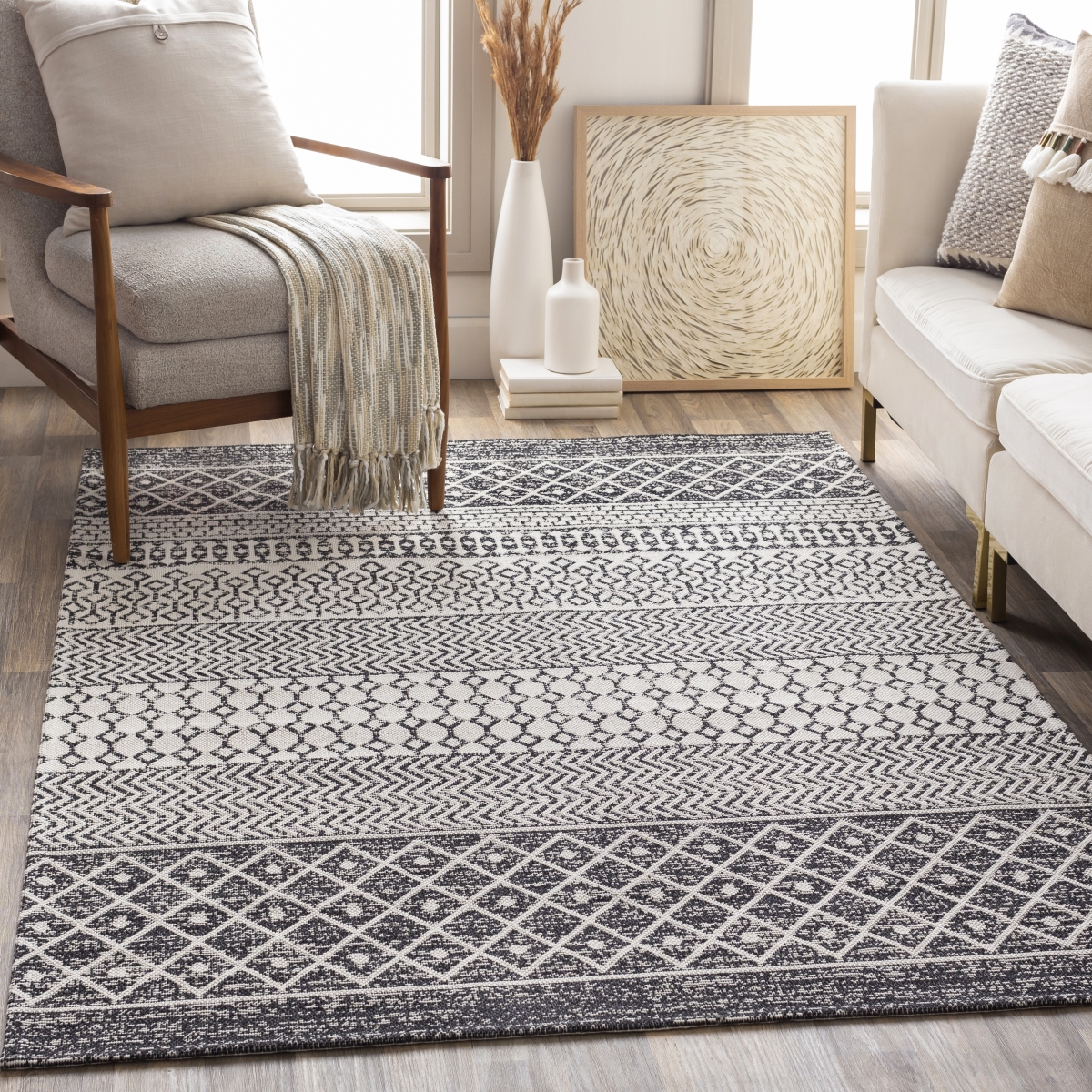 LCS2306-679 6 ft.7 in. x 9 ft. Rectangle La Casa Machine Woven Rug, Black & Cream