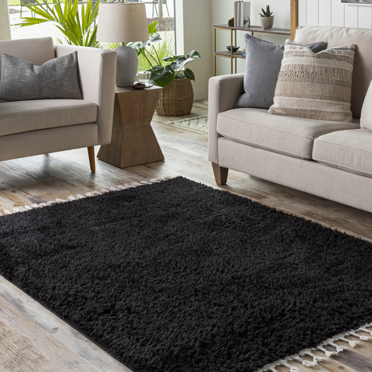 MRO2300-57 5 x 7 ft. Merino Rectangle Area Rug