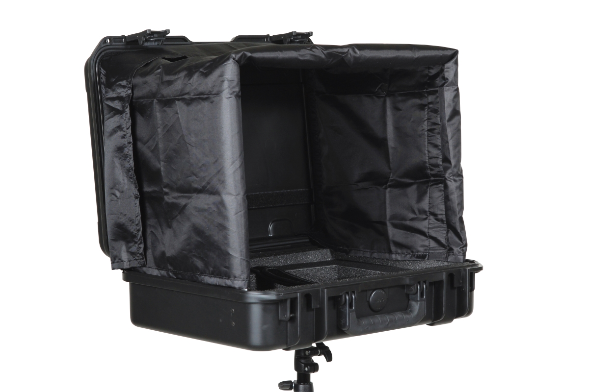 Picture of SKB 3I-18135SNSC I-Series Waterproof Laptop Case with Sun Screen